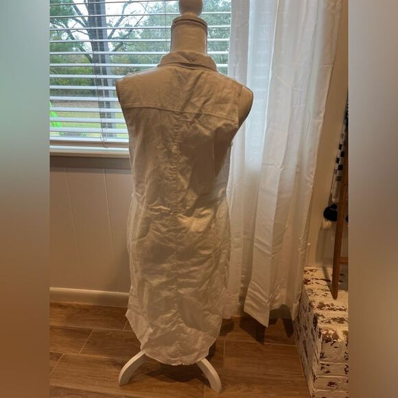 Beachy banana republic dress size 8 - Picture 2 of 3